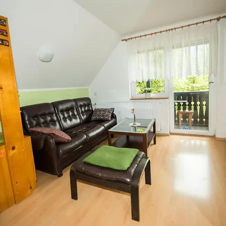 Apartma Kosnik Perunika *