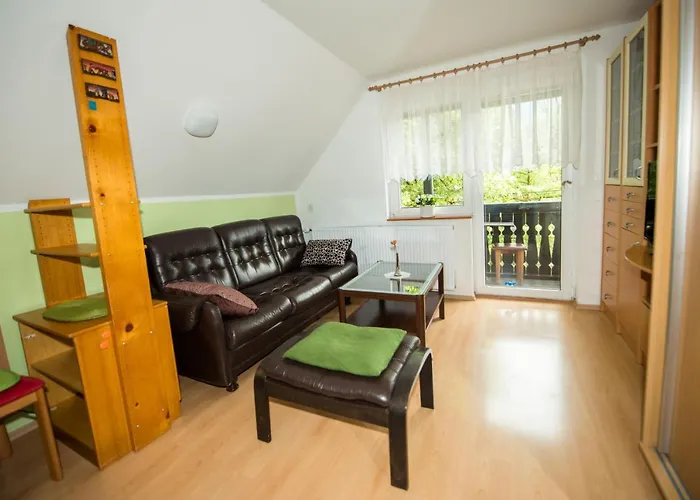 Apartma Kosnik Perunika *